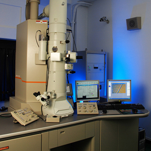 �n������R����L��